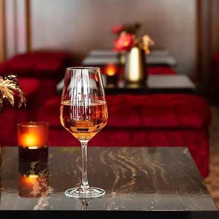 Hotel Victor's Residenz-hotel 4*