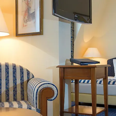 Victor's Residenz-hotel Hotel 4*