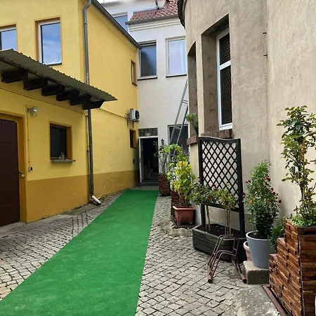 Hotel Doko *